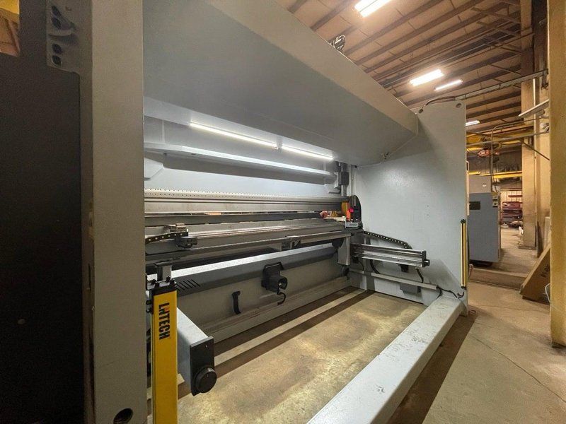 440 Ton x 13′ Accurl Genius Pro CNC Press Brake, 2025 – 6+1