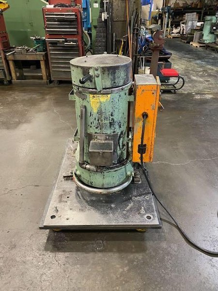 New Holland Model K23 Spin Dryer