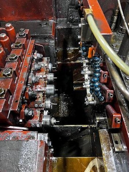 FORMAX M#FX35M 5 DIE PROGRESSIVE HEADER