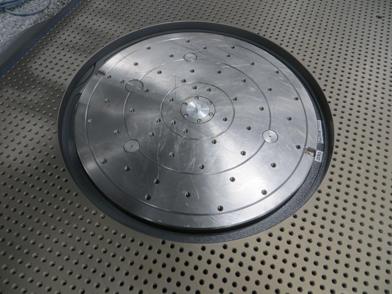 Leitz PMM-Xi 8.10.6 Fixed Bridge/Moving Table Coordinate Measuring Machine (CMM), B4s Controller, 10-Station Stylus Rack, Grid Plate, Rotary Table