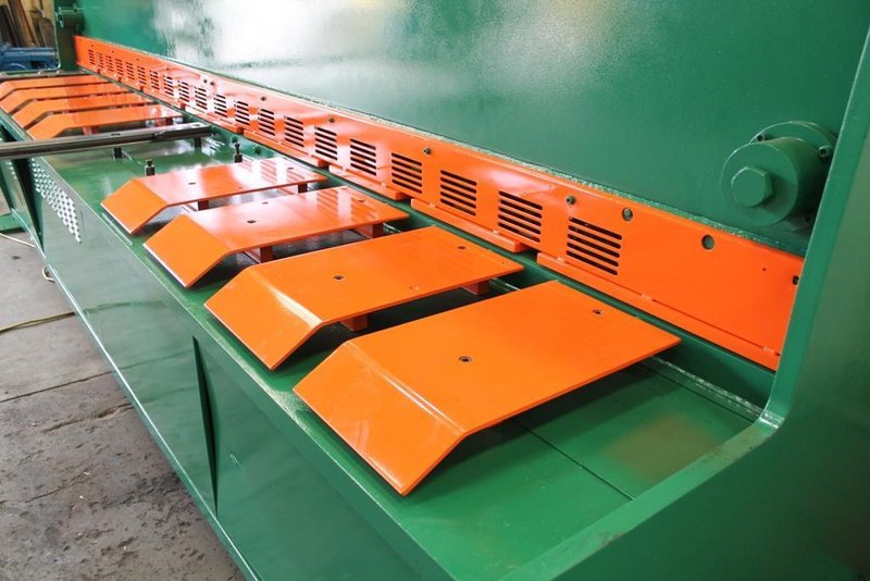 13' X 1/4" LVD HYDRAULIC POWER SQUARING SHEAR: STOCK #72114