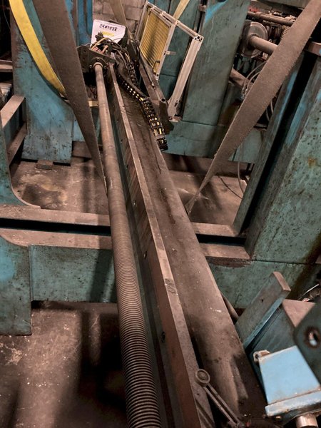 3904RB Used Haven 873 Re-cut w/ Bundle Loader &amp; Target