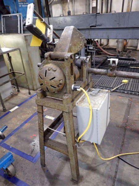 TUBE CUT-OFF MACHINE: YOBRO #24283