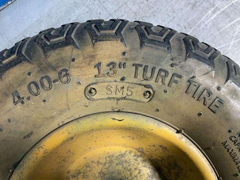 Turf Tire 30 Psi Tires - Sm5