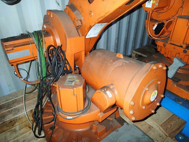 ABB IRB 7600 Robot, 2003 – Few Remaining, 6 Axis, S4Cplus Controller