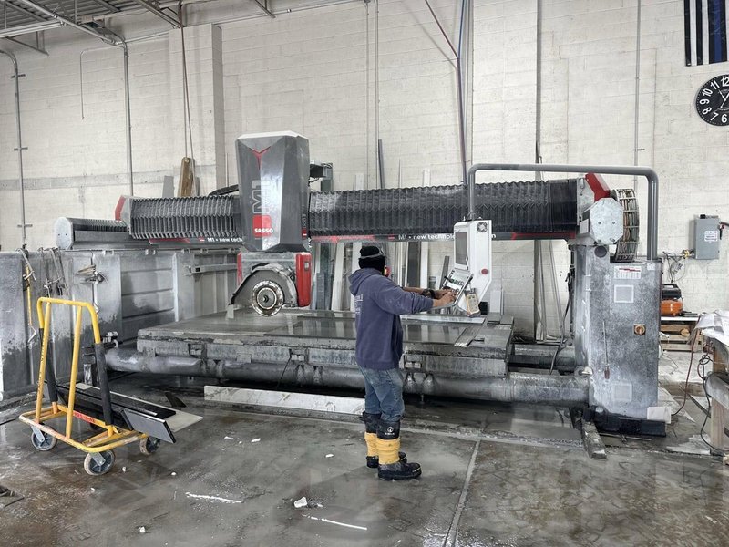 156″ X 78″ Sasso M1 5-Axis CNC Stone Saw and Milling Machine, 2022 – 25 HP Motor