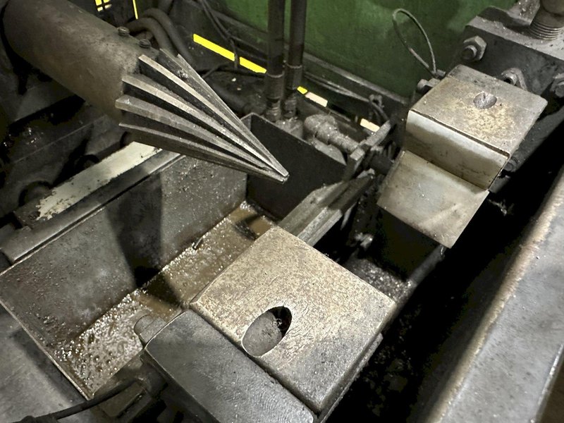 2.5&quot; JR AUTOMATION TUBE DEBURRING &amp; ID CHAMFERING MACHINE: STOCK #19033