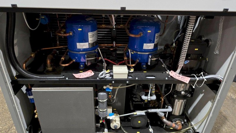 RIEDEL PC 160.01-NZ-DIS Cooling System 400/460V 50/60H 3PH USED