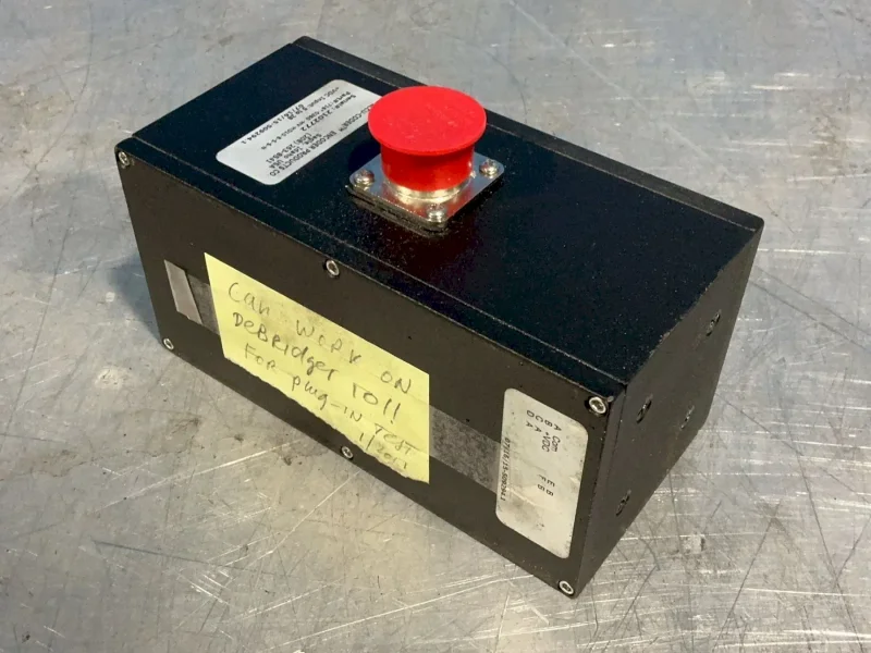 ACCU-CODER INCREMETNAL SHAFT ENCODER  -  716*-0360-HV-HD10-8-S-S-N