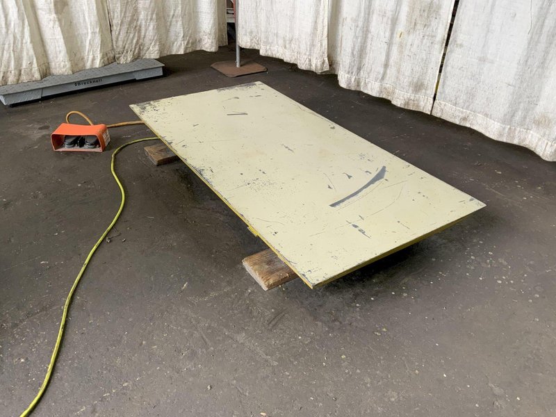 2000 LB 72"X 36" SOUTHWORTH HYDRAULIC SCISSOR LIFT TABLE : STOCK #81182
