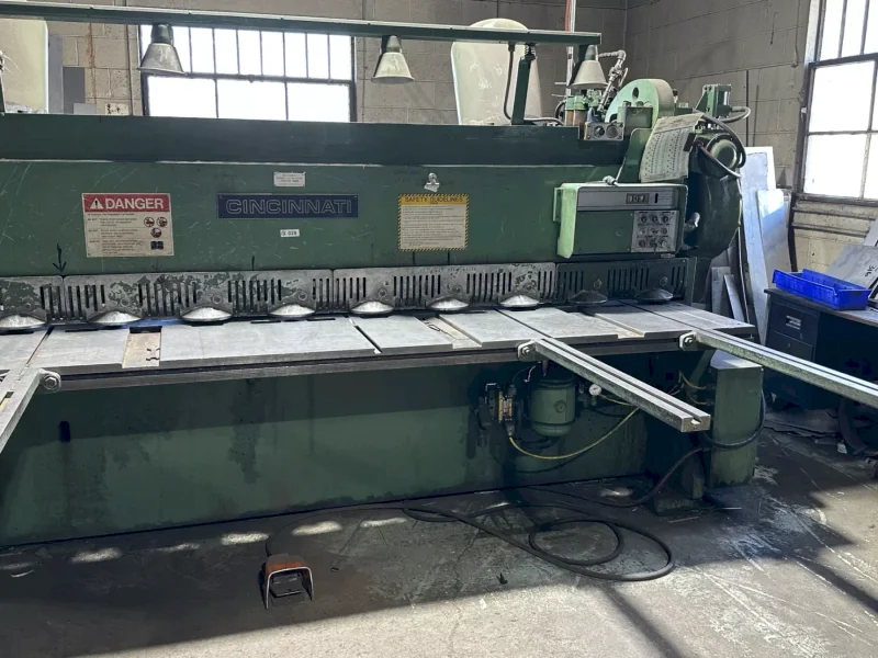 CINCINCATI 2CC10 POWER SQUARING SHEAR