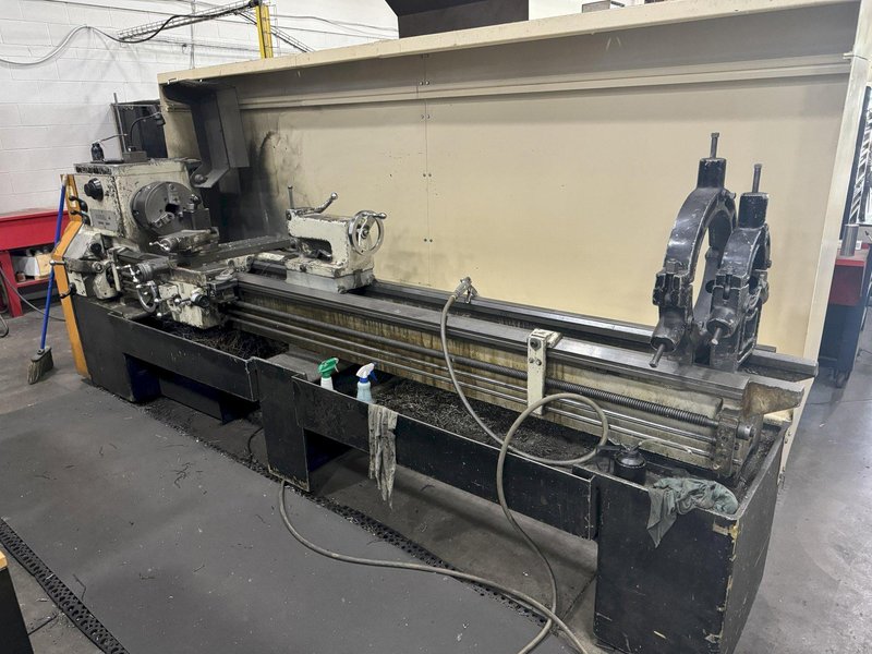 19" X 102" LEBLOND MAKINO REGAL ENGINE LATHE. STOCK # 0668725
