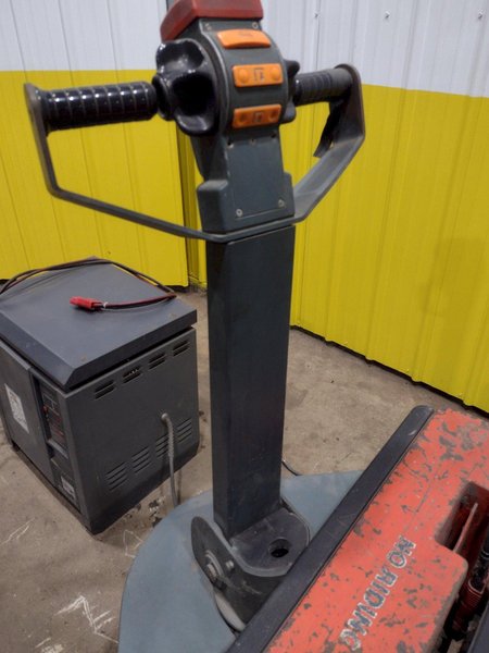6500 LBS BT PRIME MOVER MODEL #RMX65 ELECTRIC POWER PALLET JACK: STOCK #19650