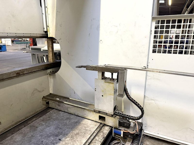 LVD PPEB - 220 ton x 6100 mm CNC