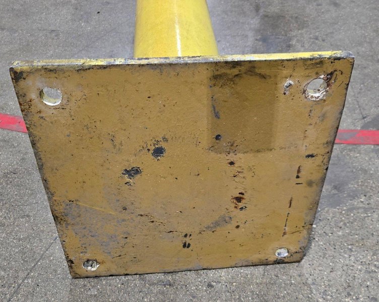 300LB CAPACITY JIB CRANE ARM AND POST ONLY USED