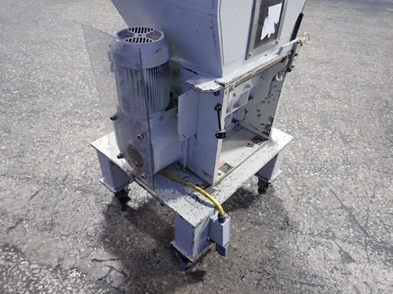 FBE CORP 1.5 KW GRANULATOR  -  SR-1517