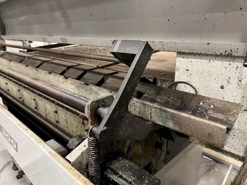 Haas Servo Bar 300 Used Bar Feeder For Sale - 2008