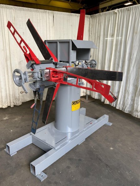 3000 LB X 12" CWP MODEL 2.5RD DOUBLE END COIL REEL: STOCK #80950