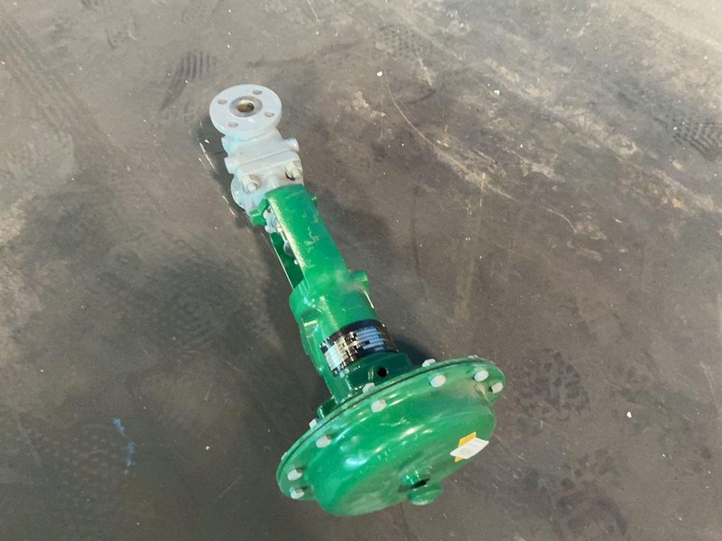 FISHER CONTROLS CL 150/290 psi VALVE WITH ACTUATOR  -  EZ
