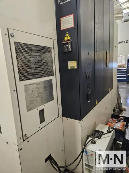 Makino V77 CNC Vertical Machining Center, 2005