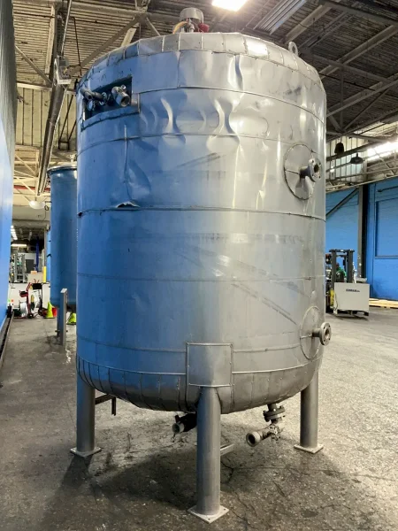 WARD TANK AND HEAT EXCHANGE CORP 2068 GAL S/S TANK