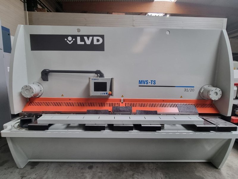 LVD MVS-TS 3100 x 20 mm CNC