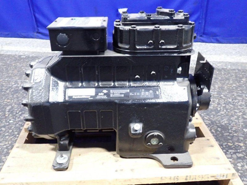 EMERSON REFRIGERATING COMPRESSOR  -  3DP3R12ME-TFD-800