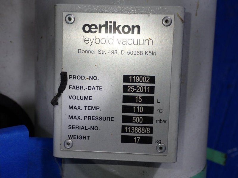 LEYBOLD VACUUM PUMP  -  SP250