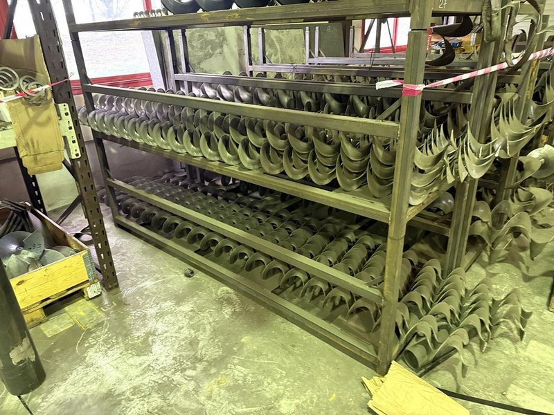 Lenham - LM 800 flight forming machine