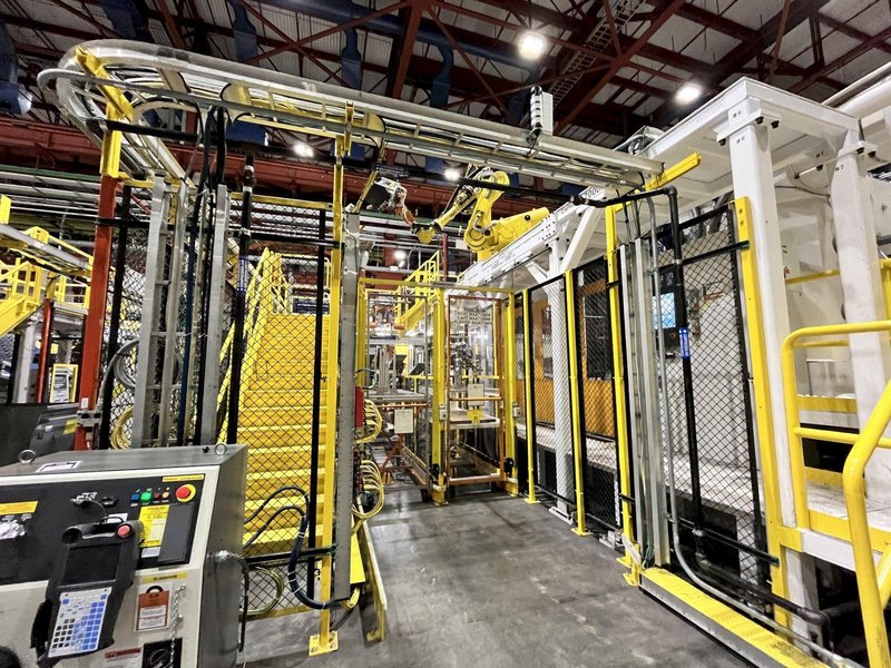 4000 Ton Krauss Maffei Injection Molding Press