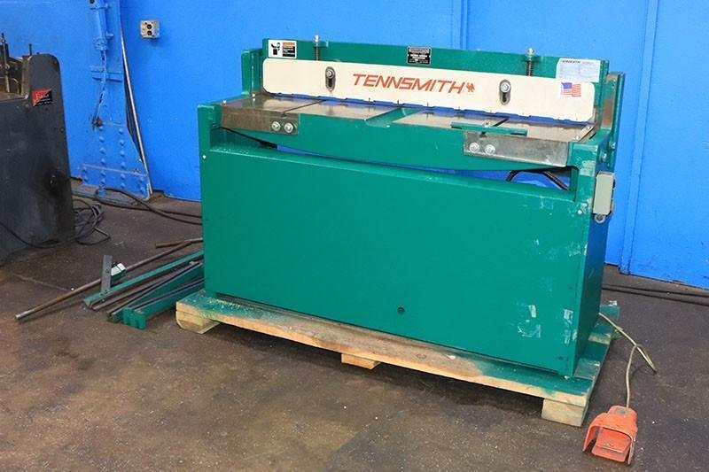 52" X 16 Ga TENNSMITH Hydraulic Squaring Shear, Model 52H