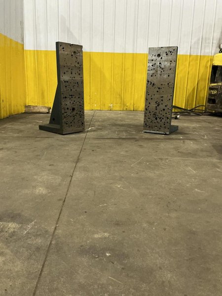 (2) T-SLOTTED ANGLE PLATES: YOBRO 25350