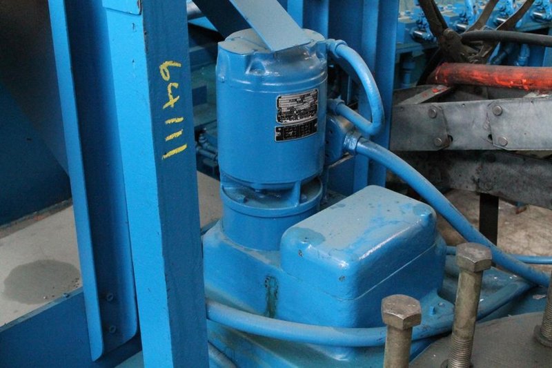 19&#039; CARLTON TRAVELING BASE:  STOCK #64111