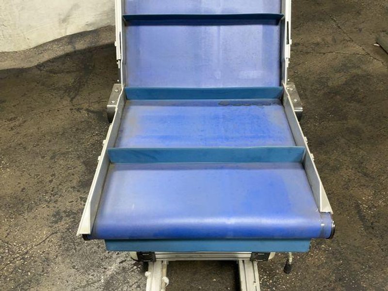 DORNER 23”X92” INCLINE PARTS CONVEYOR   -  75023119