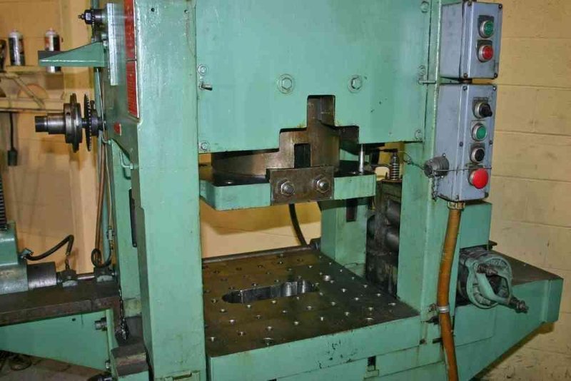 25 TON HAVIR HIGH SPEED STRAIGHT SIDE SINGLE PRESS: STOCK #51868