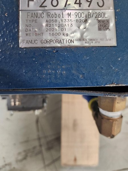 FANUC M900ib 280L A05B-1335-B203 W/ R-30IB PLUS CONTROLS A05B-2638-B028 USED