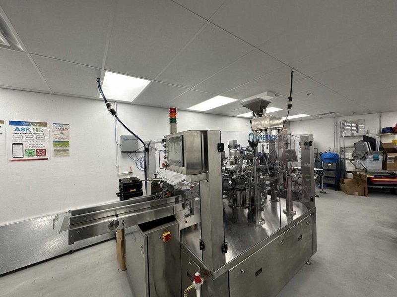 Onepack WP-8S-250Z Rotary Pouch Packaging Machine – 2022 – Like New, No Production Hours