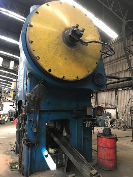 2000 Ton National Maxi Press