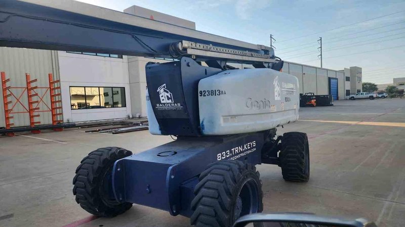 Genie Z80 Articulated Boom Lift, 2012 – Clean, ~2400HRS