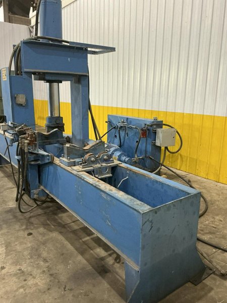 200 TON X 15' JAVELINA TRAVELING HEAD ROLLING FRAME HYDRAULIC STRAIGHTENING PRESS: YOBRO #25136