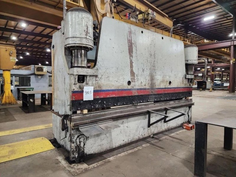 400 Ton x 16′ Pacific K400-16 Press Brake, 1985