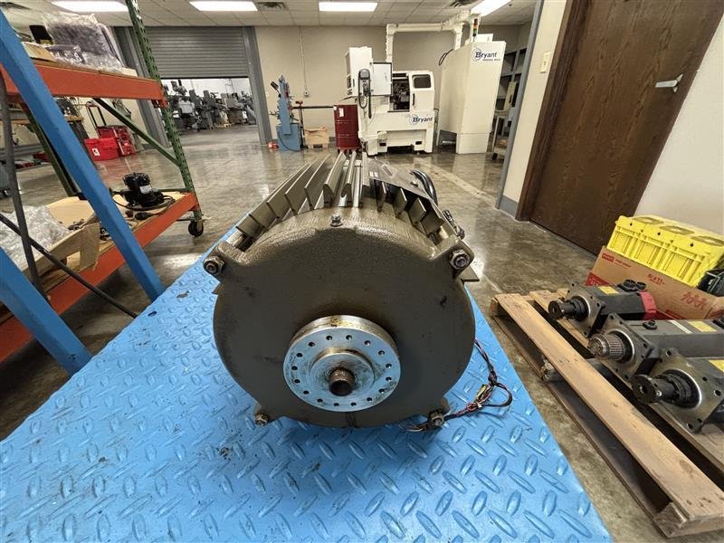 Used Haas VF-5 Spindle Motor - Lincoln Electric 10 HP Motor 30.3900E, 93-30-0319, 93-30-0319A