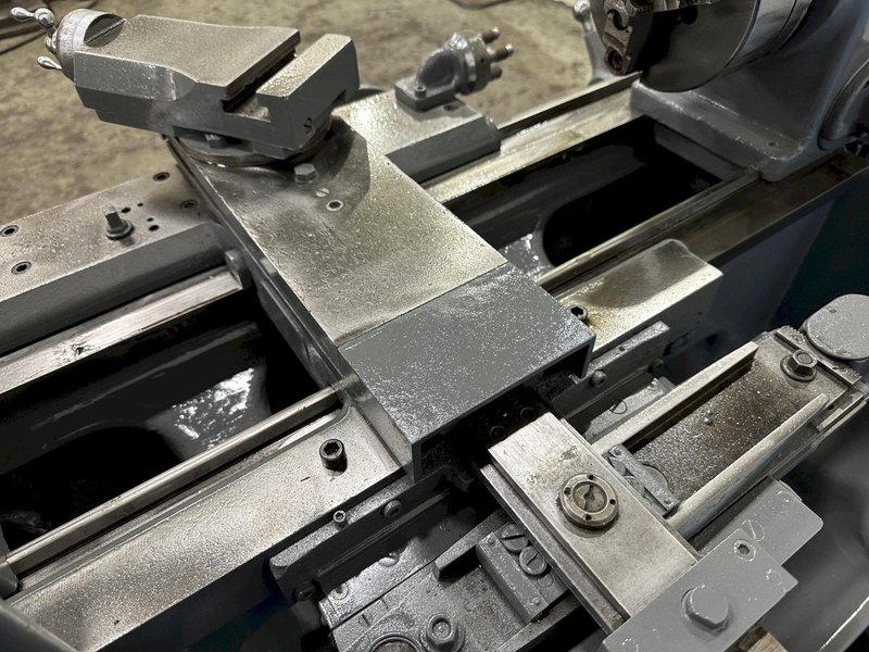 12.5&quot; X 30&quot; MONARCH MODEL #EE ENGINE LATHE:  STOCK #77024