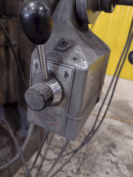 3 HP MICROCUT MODEL #1050 VERTICAL KNEE MILL: STOCK #21731