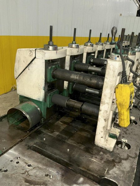 10 STAND (16 STAND BASE) X 1.5" YODER MODEL #M1-1/2 ROLLFORMER: YOBRO #25721