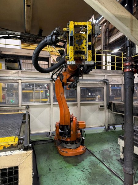 DUAL 315 TON AP&amp;T HOT STAMPING HYD. PRESS LINE W/ SCHWARTZ ROLLER HEARTH FURNACE