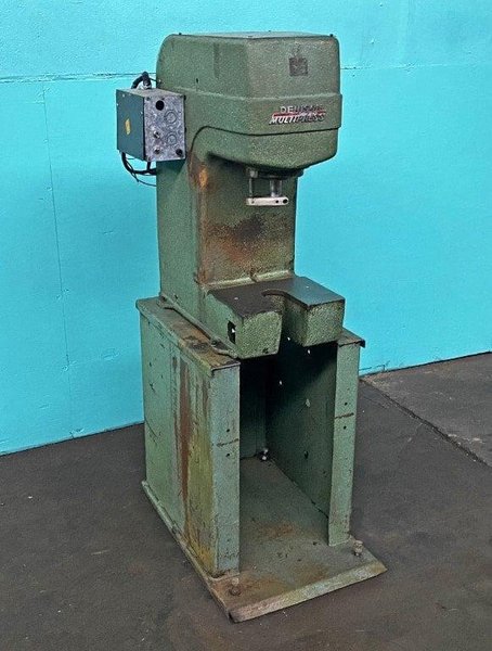 Denison Model A Hydraulic C-Frame Press (#5195)