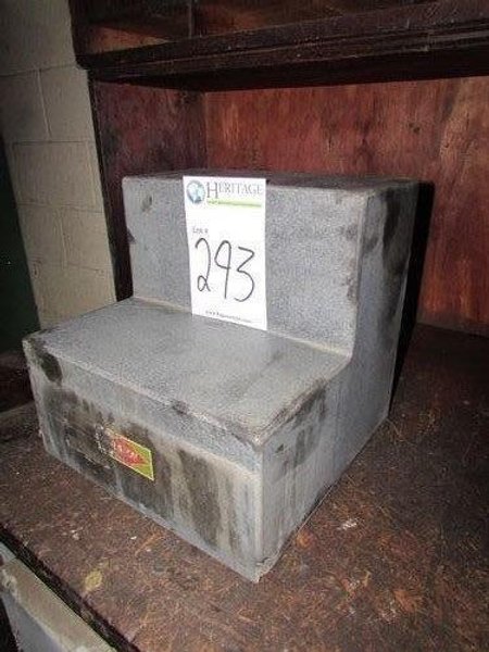 Granite Surface Plate &#039;L&#039; Shape