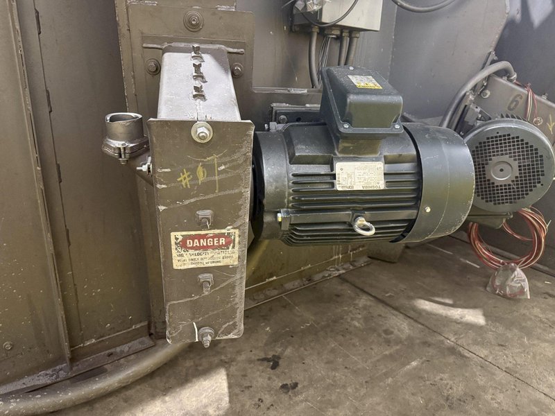 36" x 48" x 8 WHEEL PANGBORN ROTOBLAST PASS THROUGH HANGING CONVEYOR SHOT BLAST MACHINE: YOBRO #24717