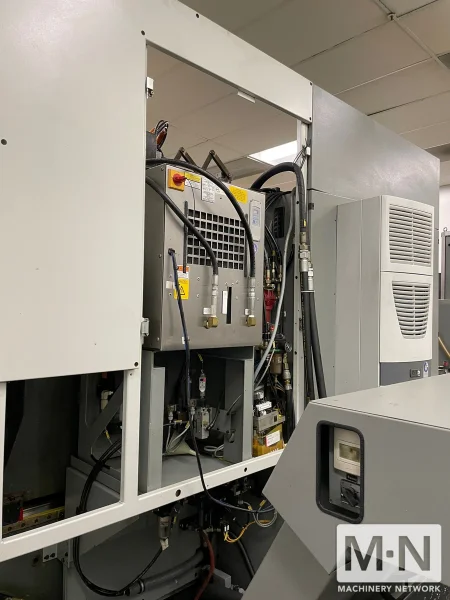 DMG DMC 125U 5-Axis Universal Machining Center, 2004 w/LS 7 Pallet System